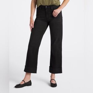 Just USA Nori Scissor Cut Cuffed Hem Straight Leg Jean - size 25 / size 0